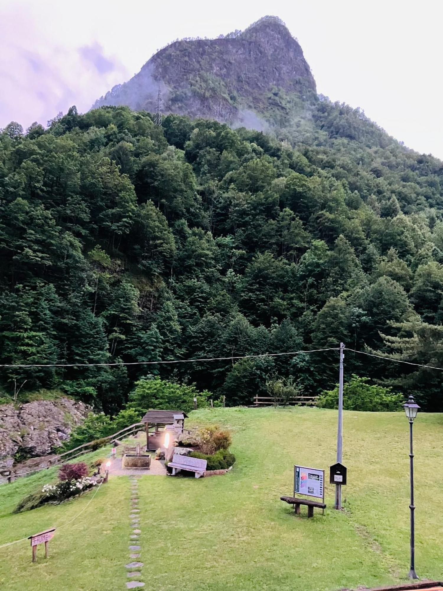 Ospitalita Rurale Familiare Land Wasser Bed & Breakfast Varallo Dış mekan fotoğraf