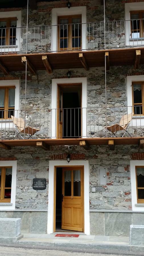 Ospitalita Rurale Familiare Land Wasser Bed & Breakfast Varallo Dış mekan fotoğraf